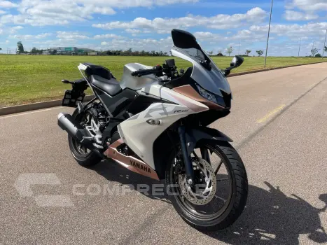 YZF R15 ABS