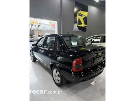 CLASSIC 1.0 MPFI LIFE 8V FLEX 4P MANUAL