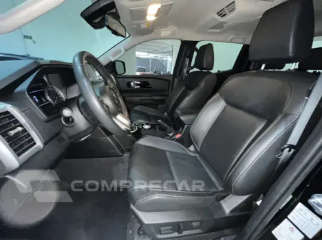 TRITON 2.4 Biturbo CD Hpe-s 4X4