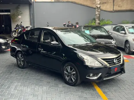NISSAN VERSA 1.6 16V SL 4 portas