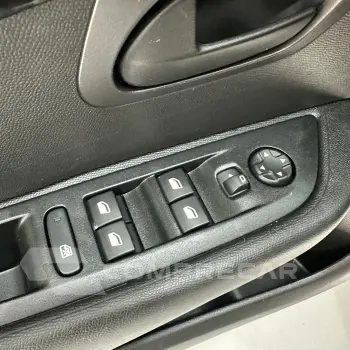 208 Active 1.6 Flex 16V 5p Aut.