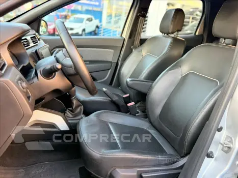 DUSTER 1.6 16V SCE FLEX ICONIC X-TRONIC