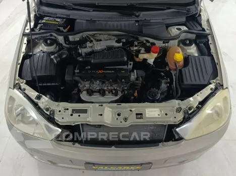 CORSA 1.8 MPFI Sedan 8V