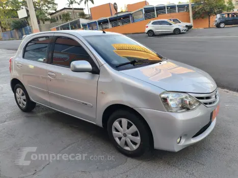 Etios Hatch 1.3 16V 4P FLEX XS