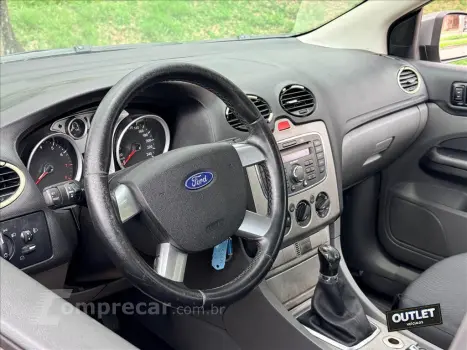 FOCUS 1.6 GL 16V FLEX 4P MANUAL