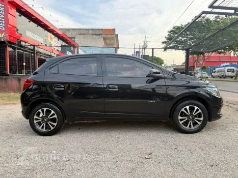 Onix Hatch 1.4 4P FLEX LTZ AUTOMÁTICO