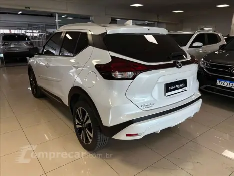 KICKS PLAY 1.6 16V FLEXSTART ADVANCE PLUS XTRONIC