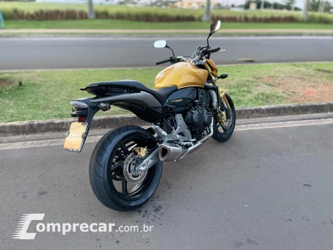 CB 600 HORNET