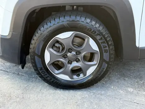 Renegade Sport 1.8 4x2 Flex 16V Mec.