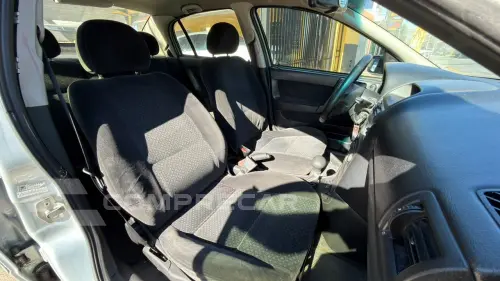 ASTRA 2.0 MPFI Advantage Sedan 8V
