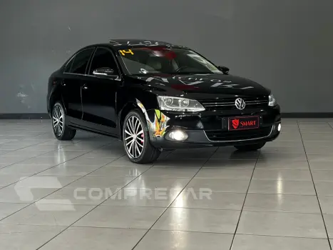 JETTA 2.0 TSI HIGHLINE 211CV GASOLINA 4P TIPTRONIC
