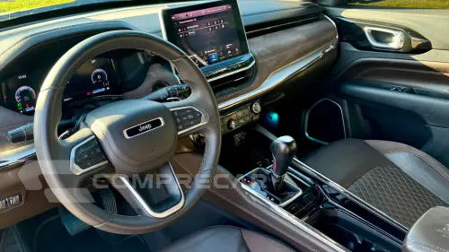 COMMANDER 1.3 T270 Turbo Overland