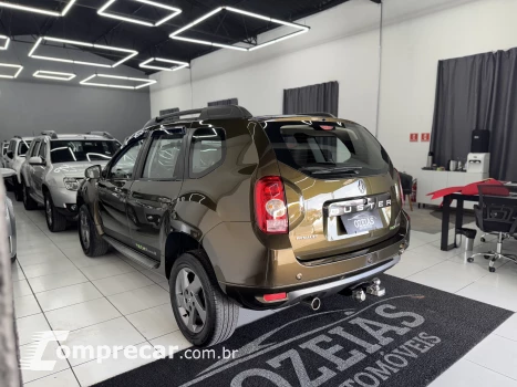 DUSTER 2.0 Tech Road II 4X2 16V