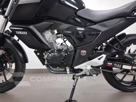 YAMAHA FZ15 FAZER ABS