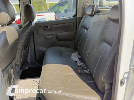 Hilux CD D4-D 4x4 3.0 TDI Dies. Mec.