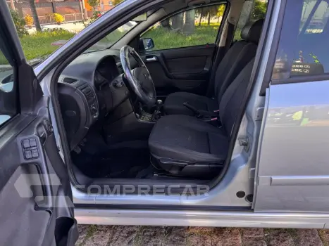 Astra Advantage 2.0 MPFI 8V FlexPower 5p