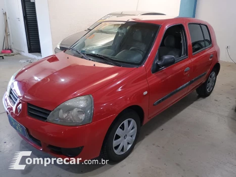 Renault Clio RT 1.0 4 portas