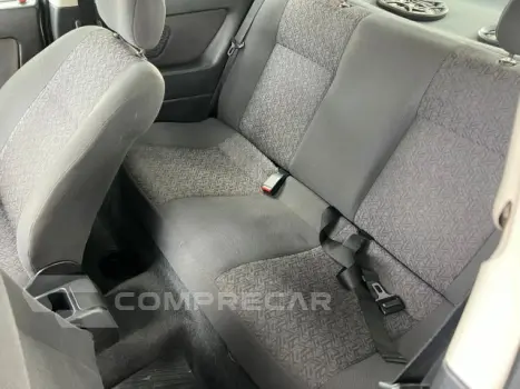 ASTRA HATCH - 2.0 MPFI ADVANTAGE 8V 2P MANUAL
