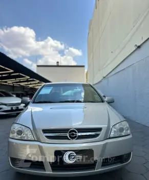 ASTRA 2.0 MPFI Elegance Sedan 8V