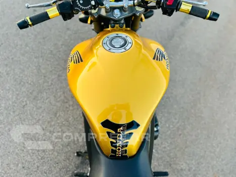 CB 600F HORNET