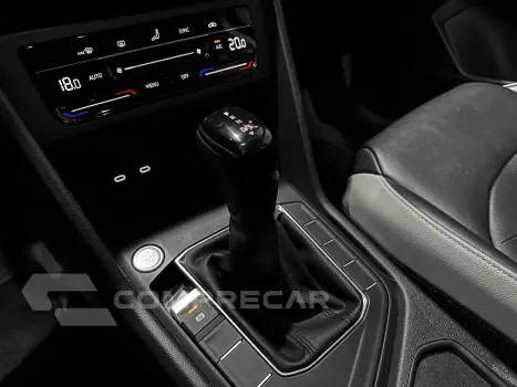 TAOS 1.4 250 TSI TOTAL FLEX COMFORTLINE AUTOMÁTICO