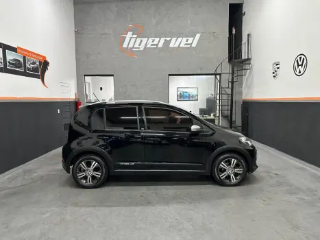 Cross Up 1.0 Tsi 12V Flex 4P Manual