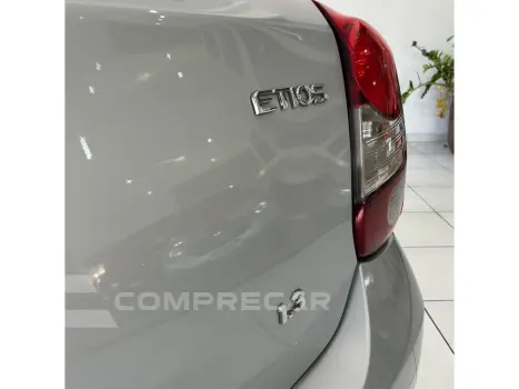 ETIOS 1.3 X 16V FLEX 4P MANUAL
