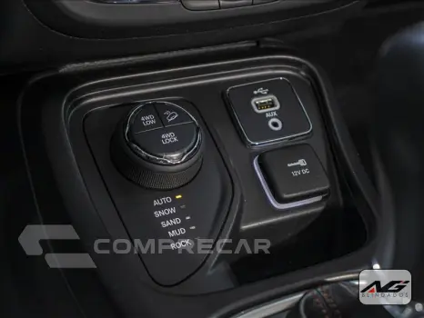 COMPASS 2.0 16V Trailhawk 4X4