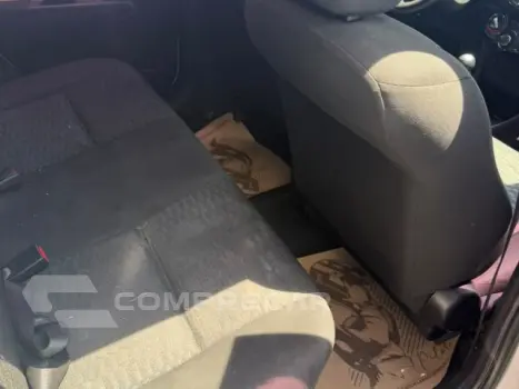 ETIOS HATCH - 1.3 X 16V 4P MANUAL