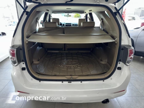 Hilux SW4 2.7