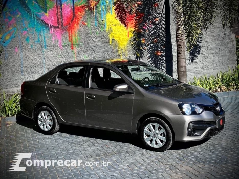 Toyota ETIOS 1.5 X Plus Sedan 16V 4 portas