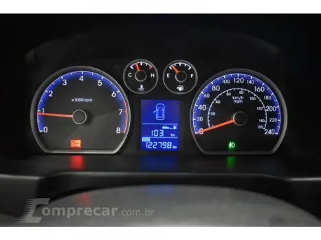 I30 - 2.0 MPFI GLS 16V 4P MANUAL