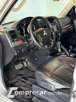 Pajero HPE Full 3.8 V6 250cv 5p Aut.