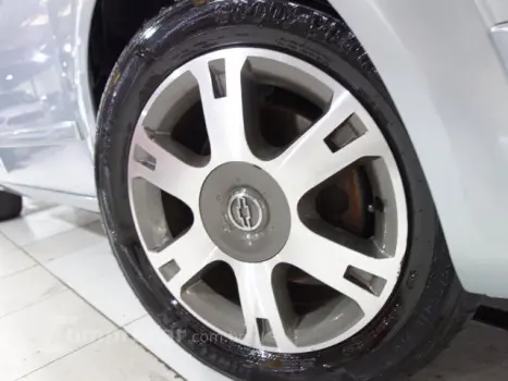 VECTRA SEDAN - 2.0 MPFI ELEGANCE 8V 4P MANUAL