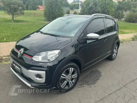 Volkswagen Cross Up 170TSI 4 portas