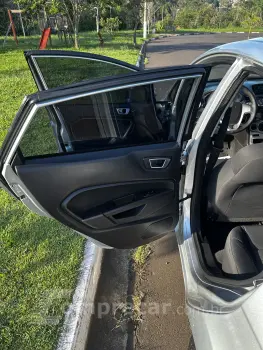 FIESTA 1.6 SE Plus Sedan 16V
