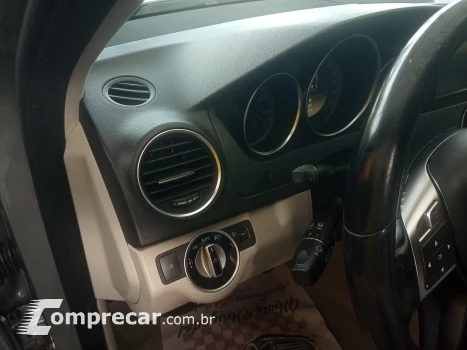 C 180 1.8 CGI Classic 16V Turbo