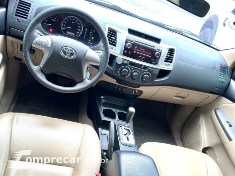 HILUX SW4 2.7 SR 7 LUGARES 4X2 16V FLEX 4P AUTOMÁTICO