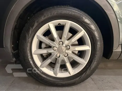 Q3 1.4 TFSI AMBIENTE FLEX 4P S TRONIC