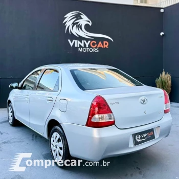 ETIOS 1.5 XS Sedan 16V