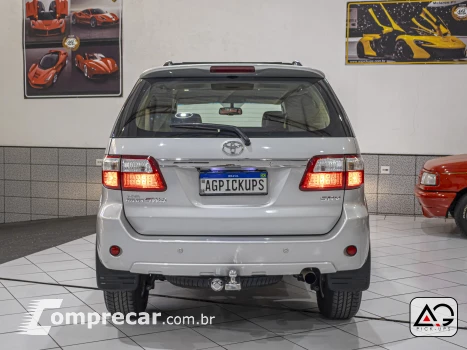 HILUX SW4 3.0 SRV 4X4 7 Lugares 16V Turbo Intercooler