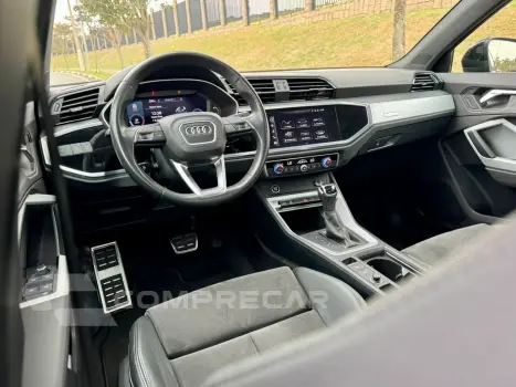 Q3 1.4 35 TFSI Black S Tronic