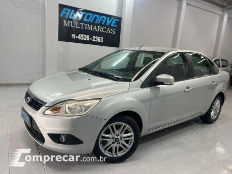 FORD Focus Sedan 2.0 16V 4P GLX FLEX AUTOMÁTICO 4 portas