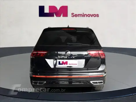 TIGUAN 2.0 300 TSI GASOLINA ALLSPACE R-LINE AUTOM