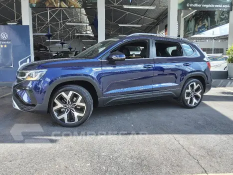 Volkswagen TAOS 1.4 250 TSI TOTAL FLEX HIGHLINE AUTOMÁTICO 4 portas