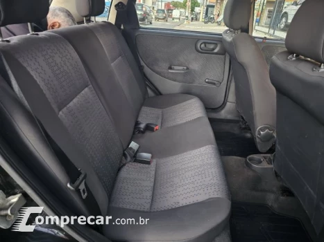 CORSA HATCH - 1.4 MPFI MAXX 8V 4P MANUAL