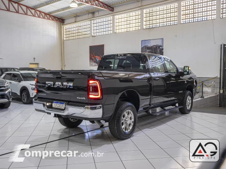 2500 6.7 I6 Turbo Laramie CD 4X4