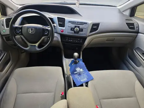 Civic Sedan LXS 1.8/1.8 Flex 16V Mec. 4p