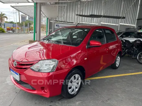 Toyota ETIOS XS 1.5 Flex 16V 5p Mec. 4 portas