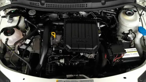 VOYAGE 1.0 12V MPI TOTALFLEX 4P MANUAL